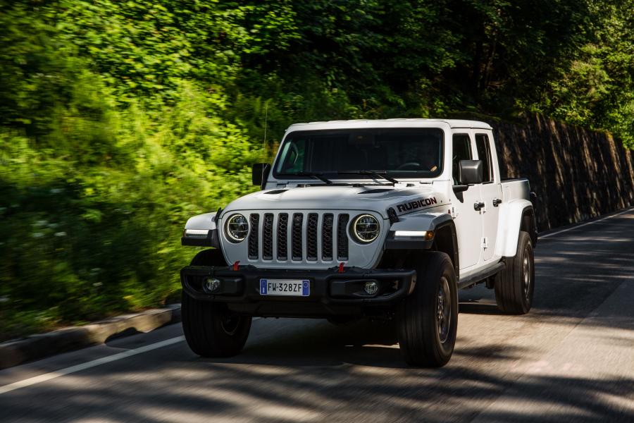  Jeep Gladiator Rubicon (JT) 2019 года  (EU) (фото 24 из 40)
